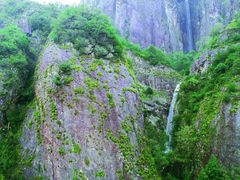 -雁荡山三折瀑景区