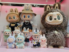 -泡泡玛特POPMART(侨福芳草地店)