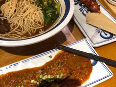 -霸蛮湖南菜·牛肉粉(荣京西街店)