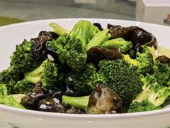 -鲁菜根·泰安菜(万达店)
