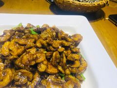 酱烧口蘑-泡椒食堂