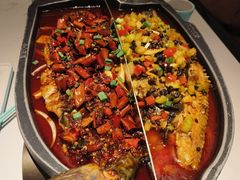 -江边城外烤全鱼(龙德广场店)