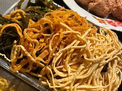 -聚合鑫东北熏酱熟食麻辣面(长阳店)