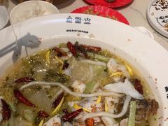 -渔语鱼酸菜鱼新川菜(来福士店)