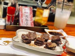 -肉魁屋·烧肉·烧鸟·酒场(高新店)