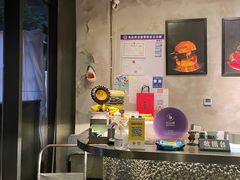 -shark burger·鲨鱼汉堡(交子大道店)