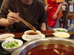 -冯记香辣兔火锅(茶店子总店)