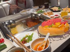 -海底捞火锅鲜切牛肉主题店(长寿路店)