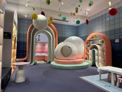 -奈尔宝·儿童乐园·亲子餐厅(华采天地店)