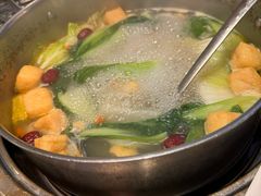 -一席地·本地鸡窝·杭帮鸡火锅(萧山银隆百货店)