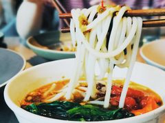 油鸡㙡凉米线-半山腰·云南菜(侨福芳草地店)