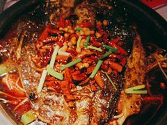 -鸣记脆皮烤鱼·海鲜烤鱼(三八广场店)