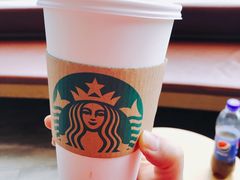 美式-星巴克(珠海摩尔百货店)