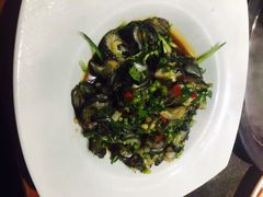 -马路边上·小海鲜烧烤(八一路店)