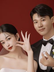 -巴黎时尚婚纱摄影(南汇店)