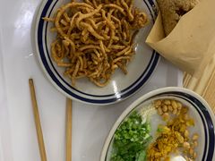 -正南齐北·老街糯米团(洪崖洞店)
