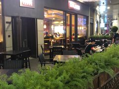 -The Habit Burger Grill 哈比特汉堡(爱琴海店)