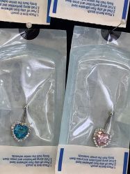 -AI艾耳·专业手工耳洞·穿孔美学馆
