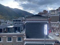 -四姑娘山阿巴郎·藏式花园餐厅