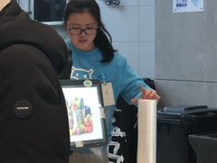 -盒马鲜生(财富中心店)
