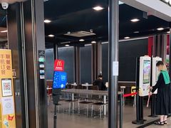 -麦当劳(深圳北站高铁店)