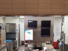 -麦当劳(四平路店)