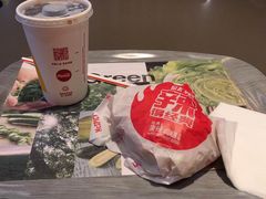 -麦当劳(东方时代广场分店)