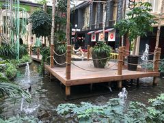 -凯德广场(学府店)