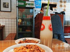 -红猪卤肉饭(大西洋美食城店)