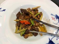 -蓝海国际大饭店·蓝钻自助百汇(兰山店)