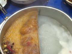 -马路边边串串香形象店(磐石路店)