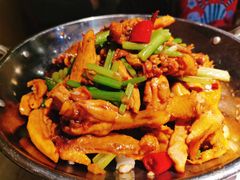 -小凤庭·地道湖北菜武昌鱼·藕汤(38年黄鹤楼店)