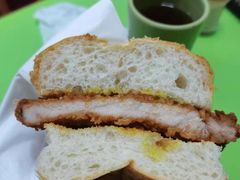 猪扒包-胜利茶餐室