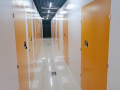 -安东易迷你自助仓储寄存仓库(草桥店)