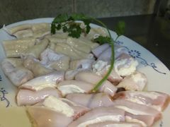 -华哥新鲜猪精品美食