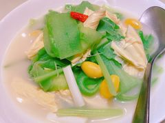 浓鸡汤银杏泡凉瓜-利苑酒家(华熙国际店)