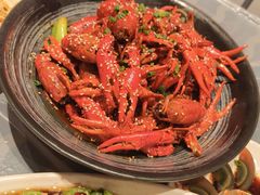 -肥肥虾庄·金牌油焖大虾(杨园滨江时代walk店)