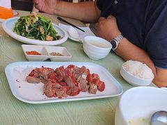 -乔家小院•本地小海鲜•非遗驴肉(万年泉路店)
