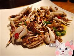 -臻鲜燕海鲜融合餐厅(金陵style店)