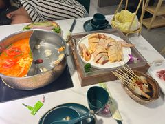 -椰子湾·海南火锅·糟粕醋·椰子鸡(正大广场店)