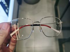 -博士眼镜集团石人工眼镜(虹口万泰店)