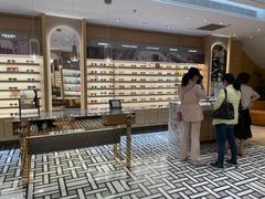 -茂昌眼镜(南京东路店)