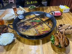 -正南齊北重庆老火锅(光华村直营店)