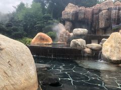 -七彩云南古滇温泉山庄