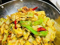 手撕包菜-芳芳私房菜·精做淮扬菜(承德路店)
