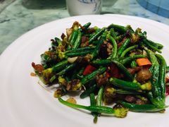 -梁家大院•农家菜(昆山会展中心店)