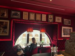 -Cafe Sacher(WIEN)