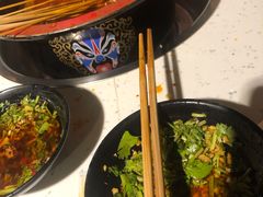 -钢管厂五区小郡肝串串香(奥克斯广场锦城万达店)