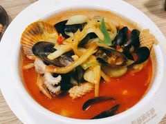 海鲜炒码面-炒码先生·韩餐炸鸡披萨(西塔店)
