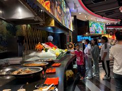 -四海一家自助餐(益田假日广场店)